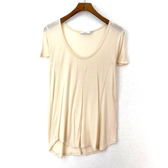 Aritzia TALULA Oval Neck Cream Light Stretchy T-Shirt Size XXS - Picture 1 of 4